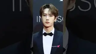Wang Yibo ❤️ Frozen Prince 🤴 ❤️🎧#wangyibo #xiaozhan #yibo #shortsfeed #ti&ecirc;uchiến #tieuchien #战争#love