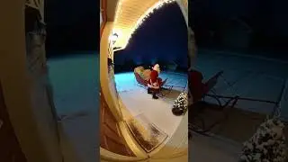 #christmas #xmas #funny #funnyshorts #ai #merrychristmas #fails #santa #music  @SEYHANTEK-b8y