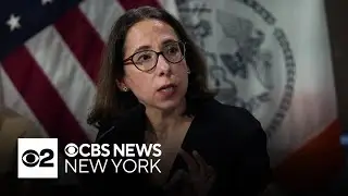 NYC mayor's chief counsel resigns amid federal investigations