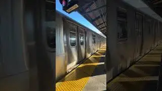 Weird R211 - Car #3439