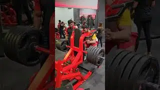 #shortsvideo #legpower #goodworkout #bestmoments #fitness #motivation #video #personal trainer ￼