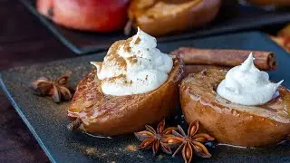 Guilt Free Roasted Pears with 5 Spice and Honey (Easy Baked Dessert)