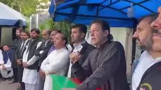 Imran Khan Meeting With Lawyers Wing