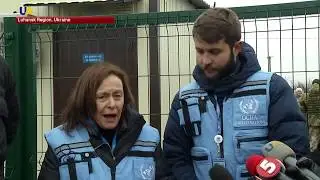 Checkpoint on Donbas Frontline Prepares for Winter Season