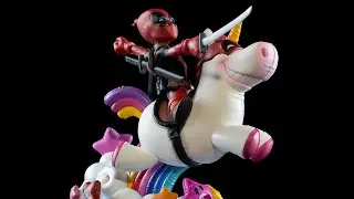 Deadpool X Unicorn Q-Fig Max Elite (Walmart Exclusive)