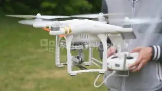 drone flying in slow motion s pzgewv