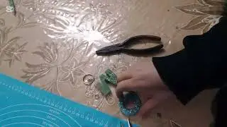 How to connect jump ring and key chain with Resin Alphabet  with out cutter.