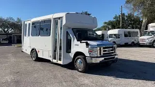 2016 Ford E450_Super_Duty Bradenton, Sarasota, Palmetto, Tampa, St. Petersburg B001