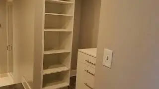 1,900 sq. ft. Whitman