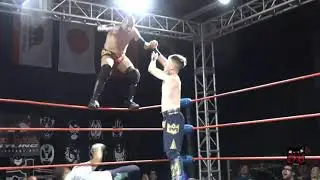 Robby Phoenix with catlike abilities