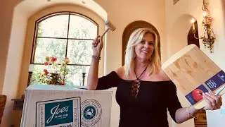 How to order Joe&rsquo;s Stone Crab 🦀 | How to crack a STONE CRAB #crab