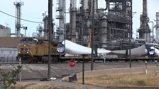 WINDMILL! UP 6288 at Denver (23AUG2016)