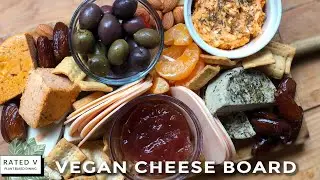 HOW TO MAKE A CHEESE BOARD VEGAN | QUICK & EASY VEGAN APPETIZERS | PARTY PLATTER