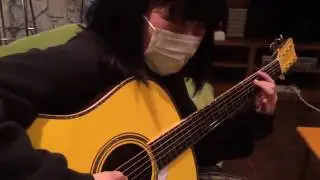 Sayuri-sensei teaching how to play Mikazuki on your guitar [English subbed]