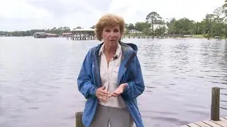 Abandoned barge threatens Perdido Bay property