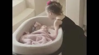 Ava Jaymes Mclean sing for her little sister Lyric