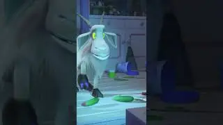 Run, little goat, run! 🐐👀 #RunWild #MashaAndTheBear #Shorts #kids #cartoonforkids