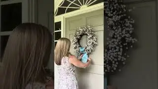 Modern Contrast: The Color Block Wreath Sash