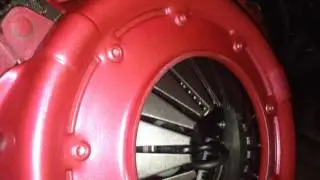 Установка сцепления и нажимного диска Small Block Chevy