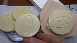 Жидкий пластик Poly Max. Заливка в силикон. Liquid plastic. Filling in a silicone mold.