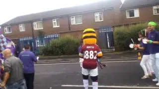 Bertie bee and the Juice samba band