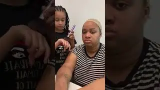 Daughter installs wig for mother~🥰🥰👏🏽#shorts #ishowhair #wiginstall #humanhair #hairstyle #fyp