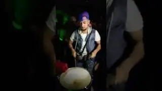 Original Elías en su salsa con Kimi Heredia de son de calle en Mallorca!