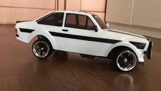 Tamiya Ford Escort MF-01X drift version.