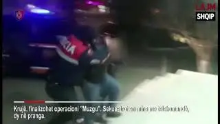 Arrestohen dy shtetas, trafikonin l&euml;nd&euml; plas&euml;se dhe radioaktive  (LAJM SHQIP)