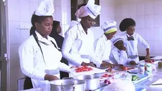JIFUNZE KUWA MTAALAMU BORA WA MAPISHI MBALIMBALI- UJUZI NA VITENDO NI SEHEMU YA KITM