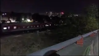 22685 CHANDIGARH - KARNATAKA SAMPARK KRANTI EXPRESS CROSSING VIDEO.