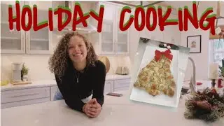 Holiday Cooking + 2020 Re-cap! | Christmas Tree Garlic Bread