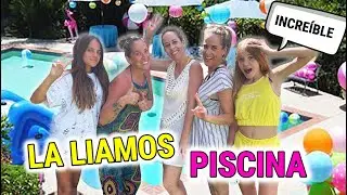 LA LIAMOS EN LA PISCINA CON NUESTROS AMIGOS! NOS ECHAN DE LA PISCINA PARA SIEMPRE 😱 Doble Twins