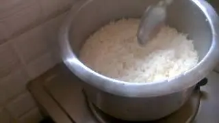 पतीले में चावल कैसे बनायें और समय बचाएं सस्ता उपायdoes not have a cooker can make rice in the pan