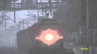 Ranchi Shatabdi blasts with ex-WAP-6-front panto...