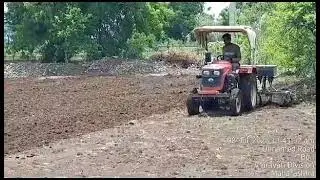 28 HP Captain Tractor, 1.5 lit/hour Mileage