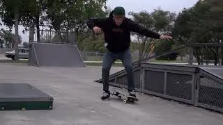 1 minute of skateboarding fails in slow motion 🎥 by @BeyondSlowMotion 