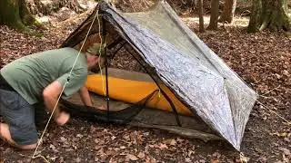 Fall Camping by a Beautiful Creek !! - Solo Overnight adventure