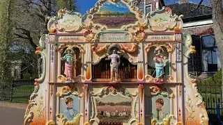 Draaiorgel het Vierkantje speelt Sound of Music, in jouw handen en Walt Disney liedjes