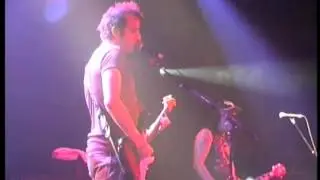 Los Enemigos - Paracaídas (Hasta el Lunes - Directo 2002)