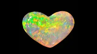 Gem Bright Love heart Australian Crystal Opal 0.76 ct  XX833