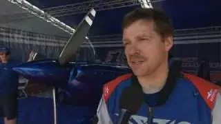 Пилот Сергей Рахманин Red Bull Air Race Windsor 2009 Sergey Rakhmanin