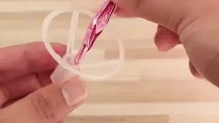 How to assemble balloon stand