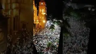 SANTA CRUZ  IMPRESIONANTE TODO EL PUEBLO CRUCE&Ntilde;O EN LAS CALLES!!!
