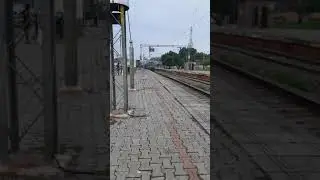 Goods train 🚆 skip Unnao Junction Railway Station with WAG9 Locomotive 🚂