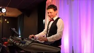 Damien POYARD. Repas dansant de la  St Valentin O' Complexe (70). Série tendresse.