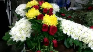 California Flower Mall - Funeral and Sympathy Flowers