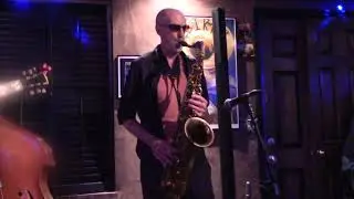 Tommy Holloran sings 'Under the Catalpa Trees'