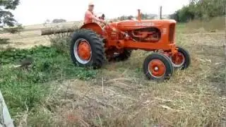 Allis Chalmers WD45 Diesel cleaning fallen trees