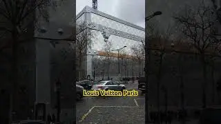 Loja da Louis Vuitton na av. Des Champs &Eacute;lys&eacute;es, Paris &hellip; #shorts